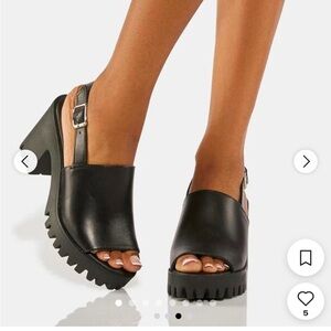 Steve Madden Black Platform Slingback Sandals
